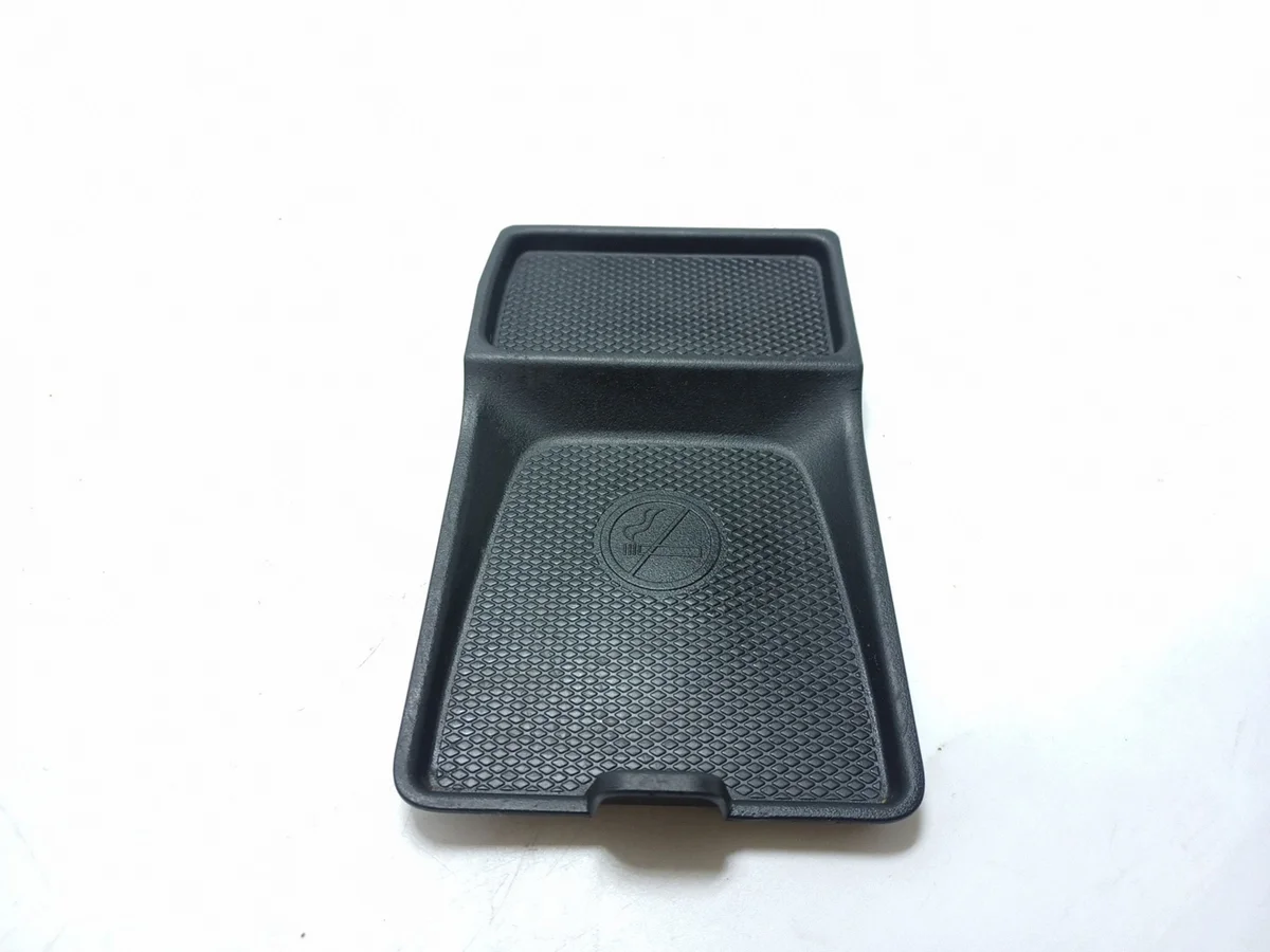 Mercedes E W213 kumimatto A2136890100