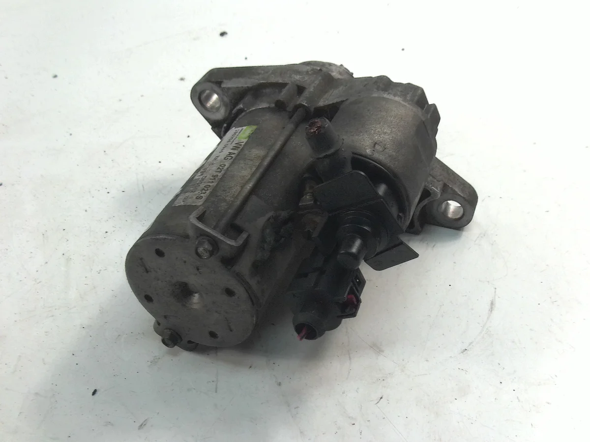Skoda Fabia I 6Y: Motor de arranque 02T911023S image 3