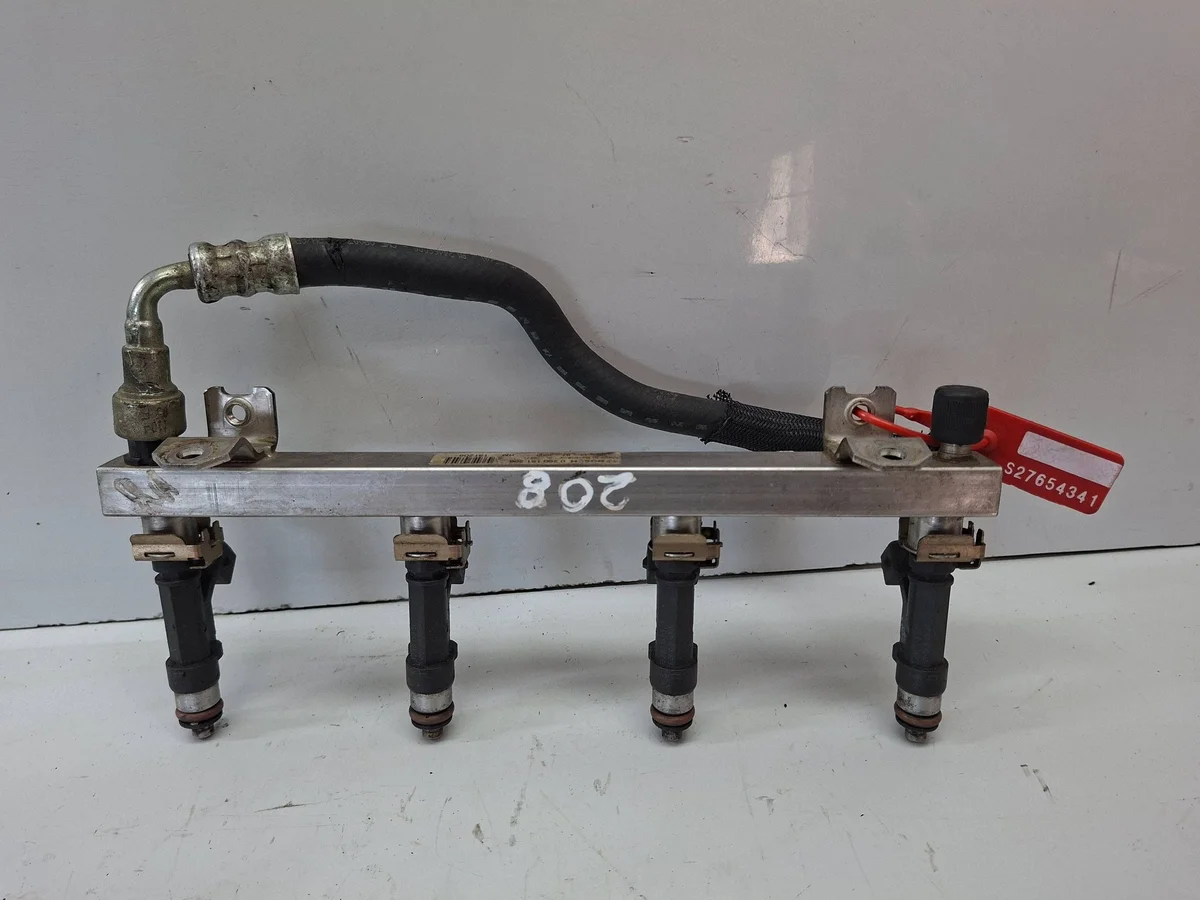 Opel Meriva A 1.4 16V Injector Rail S27654341
