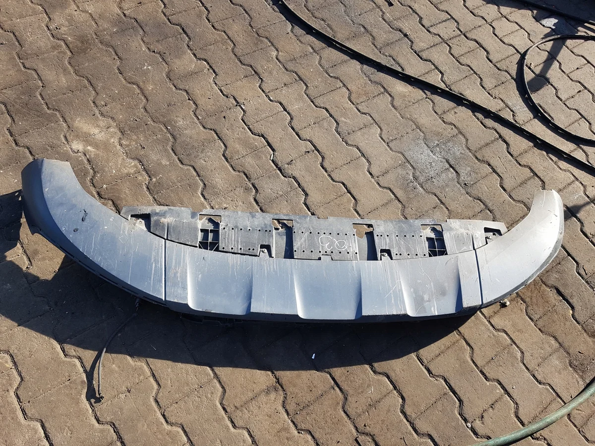 Audi Q3 8U 11-14 Spoiler Sottoparaurti Anteriore