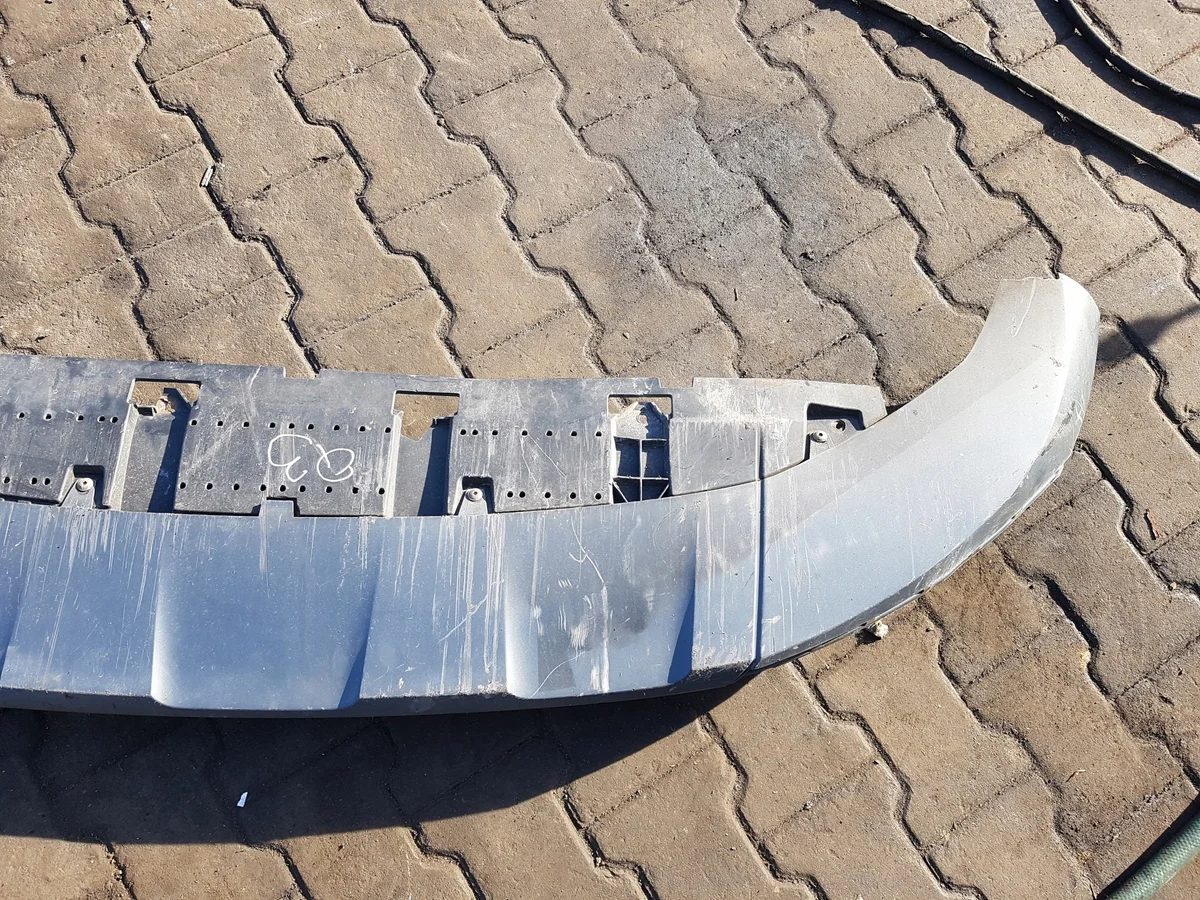 Audi Q3 8U 11-14 Unterfahrschutz vorne image 3