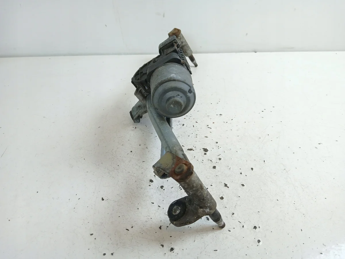VW Polo 9N Scheibenwischer Mechanismus Vorne image 6