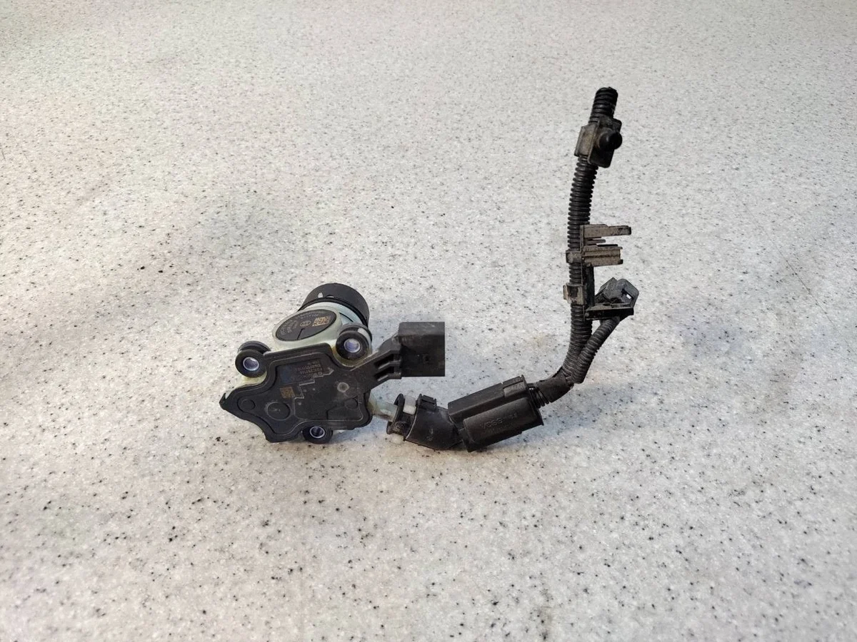 AdBlue Pump Volkswagen Passat B8 911412F12A