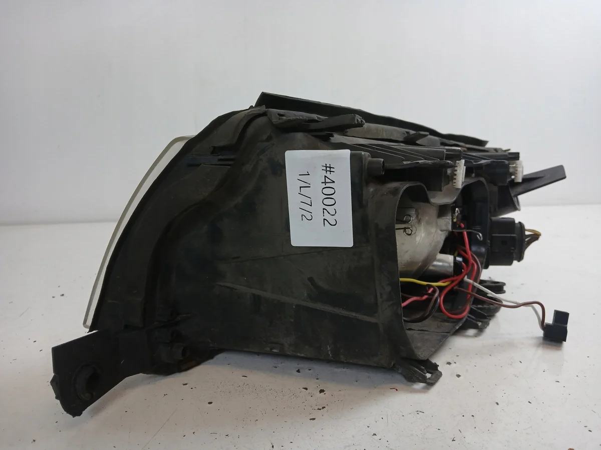 Luz delantera derecha Skoda Fabia I usada image 6