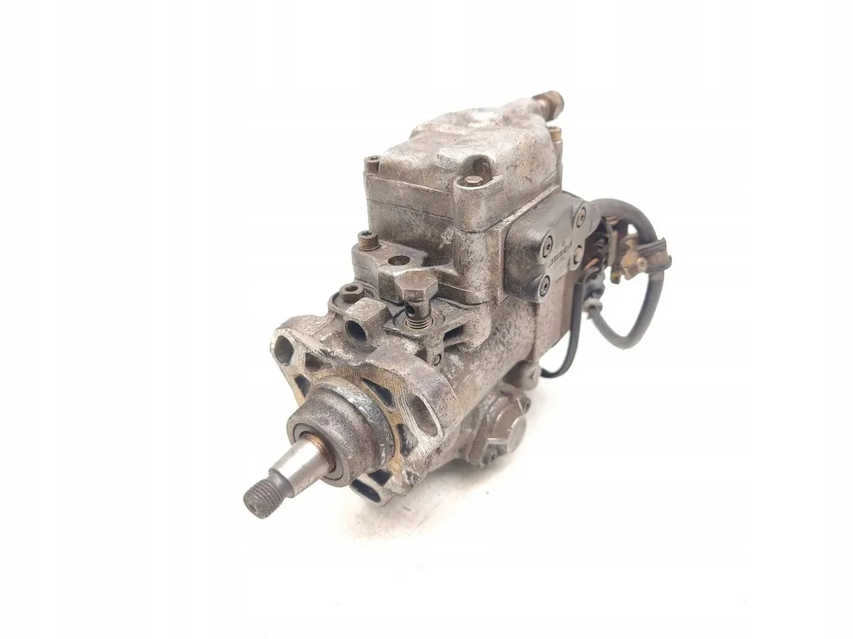 Polttoainepumppu Audi 1.9 TDI 028130109H