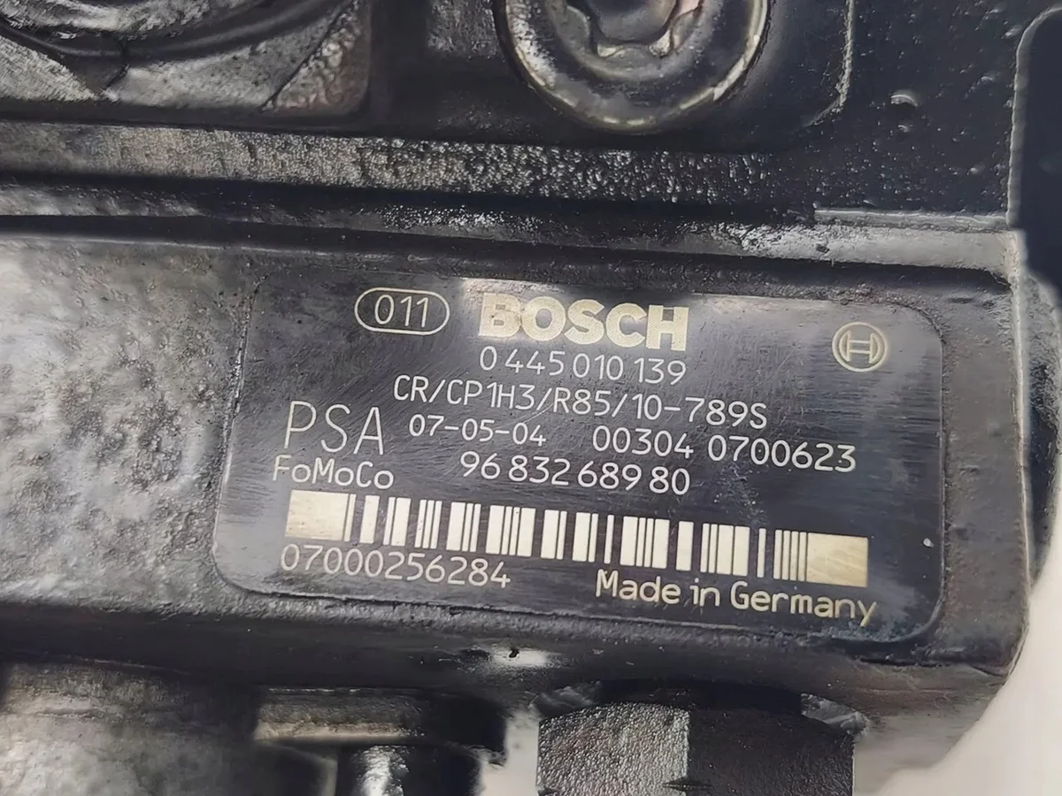 Polttoainepumppu Land Rover Freelander II 2.2 TD4 image 7
