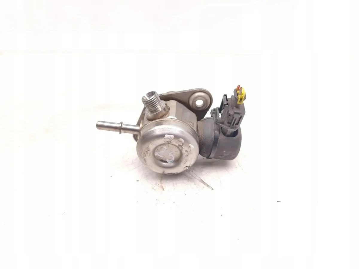 Polttoainepumppu Hyundai 353202B130 Käytetty image 6