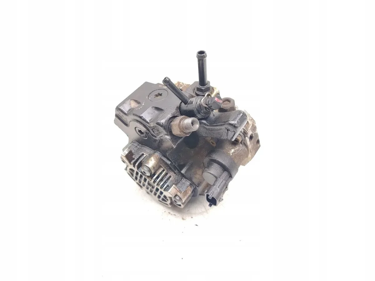 Bomba de alta pressão Toyota 22100 0N011 Usada image 3