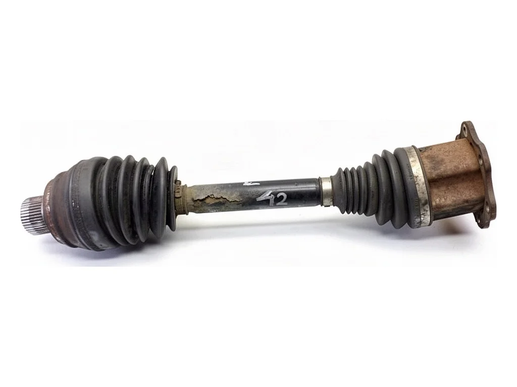 Drivaxel vänster fram Audi A4 B8 8K0407271Q