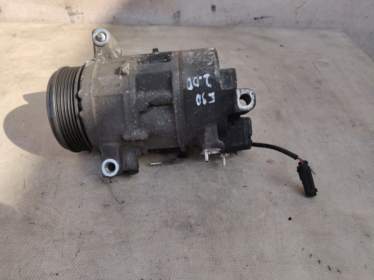 Ilmastoinnin kompressori BMW E90 E91 2.0D