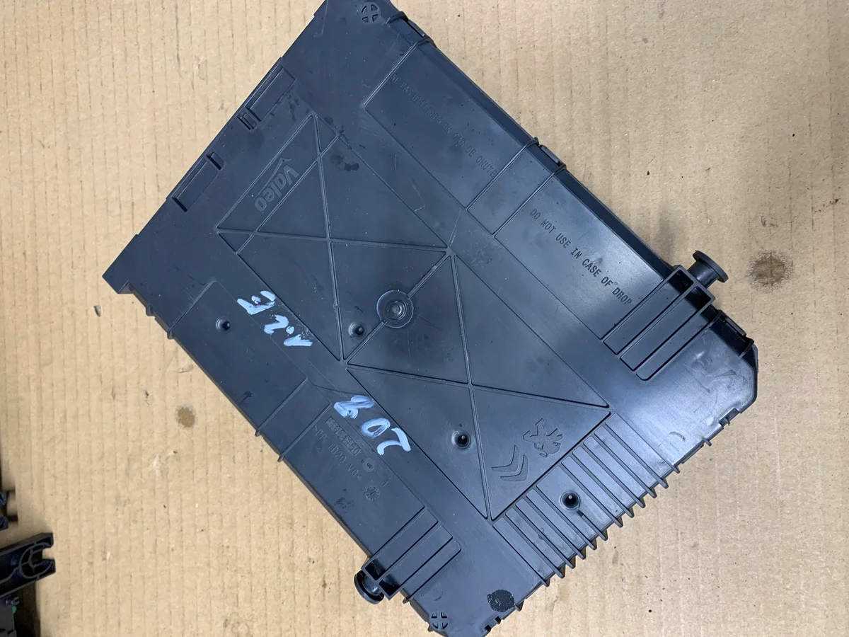 BSI Modul 9807532080 Peugeot 208 Citroen image 5