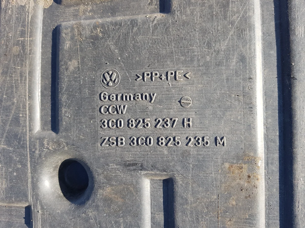 Unterfahrschutz VW Passat B7 CC TDI 3C0825237H image 4