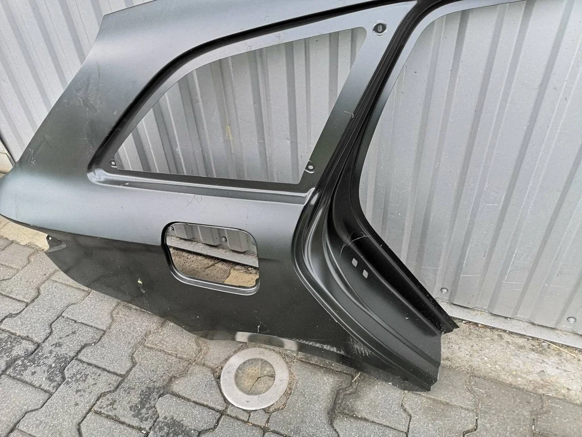 Seat Leon IV 2025 Kotflügelverkleidung rechts hinten image 3
