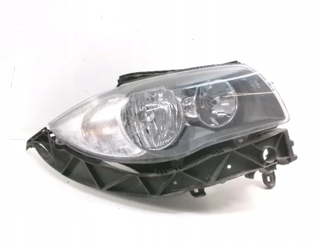 BMW Serie 1 E87 Faro Derecho 20-A649