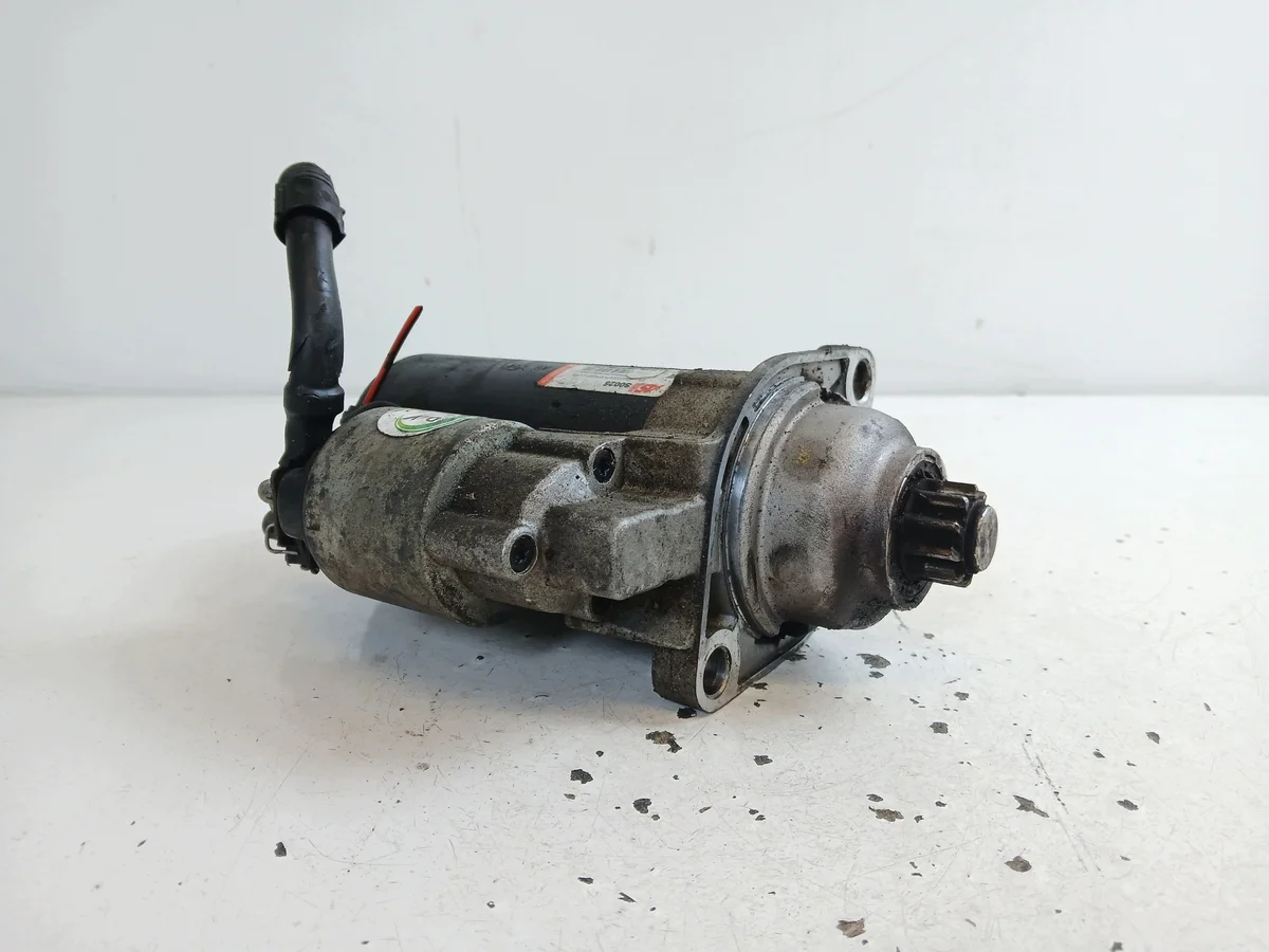 VW Golf IV 1.9 TDI Anlasser S0025 image 4
