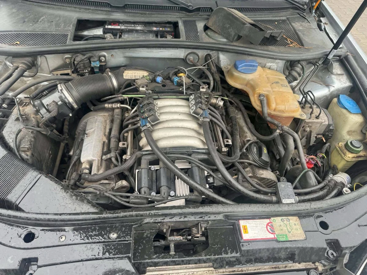 Motore Audi A6 4F2 C6 2.4L APS Benzina thumbnail 2