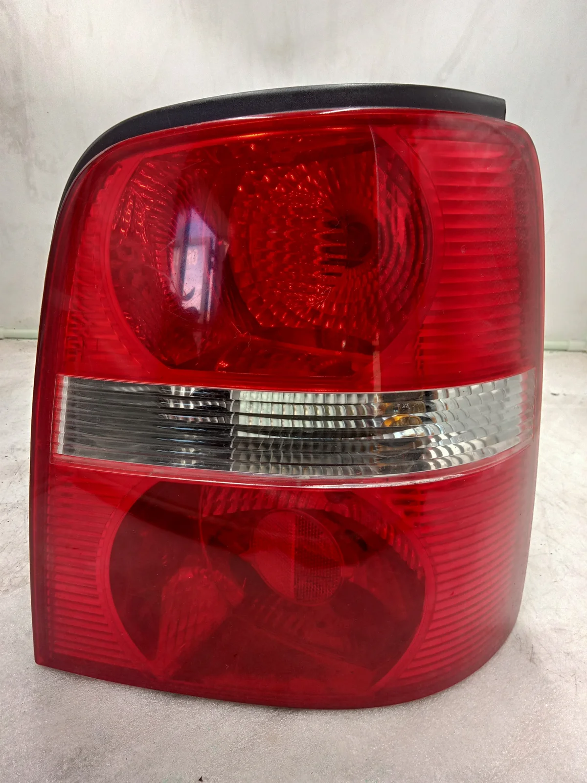 Rückleuchte Rechts VW Touran 1T0945096C