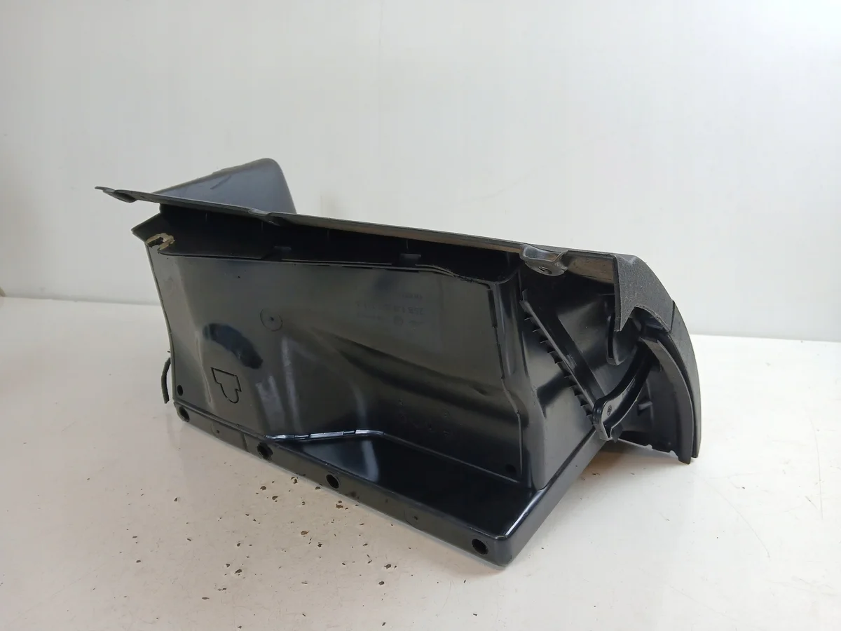 VW Bora/Golf IV Dashboardkastje Zwart image 4