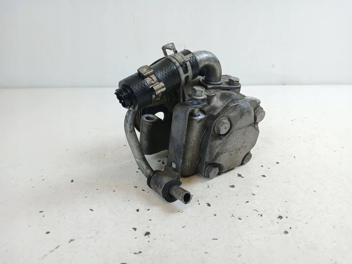 Ford Fiesta Mk6 1.3 Servopumpe 2S6C3A696GF image 3