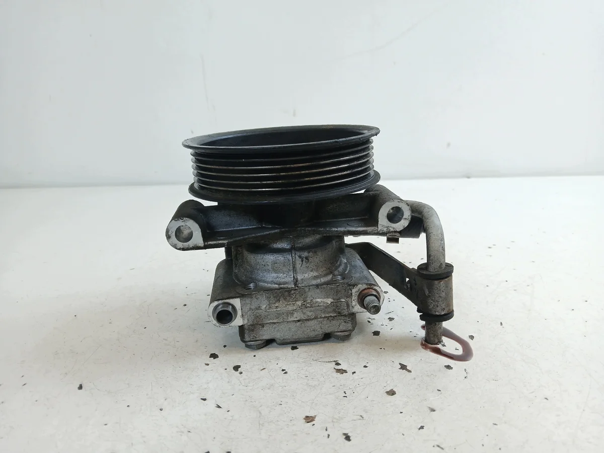 Ford Fiesta Mk6 1.3 Servopumpe 2S6C3A696GF image 5
