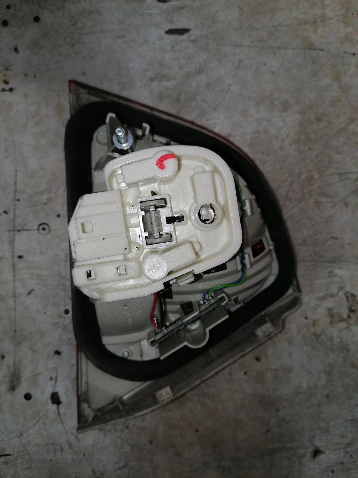 Achterlicht Rechts BMW 3 E90 LCI image 8