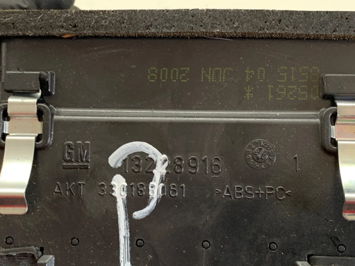 Lüftungsgitter Rechts Vorne Opel Astra H 13228916 image 3