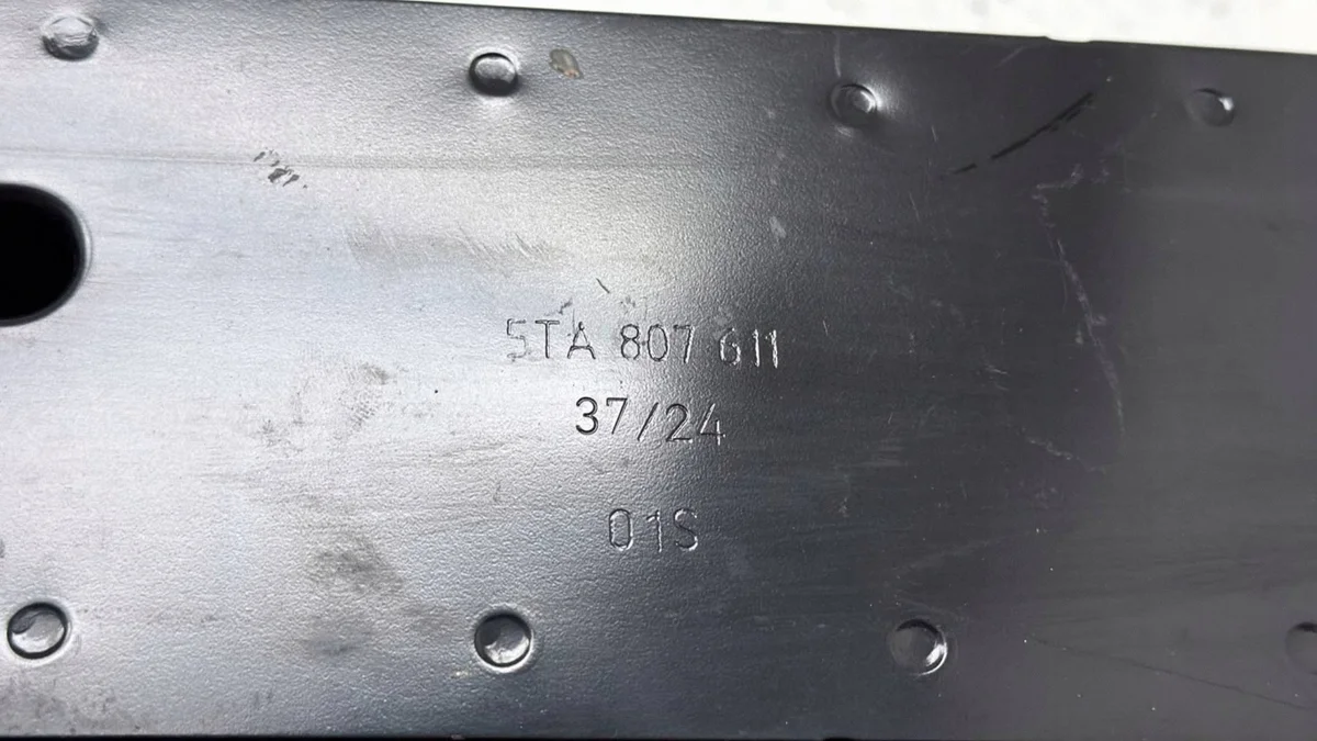 VW Touran II Stoßstangenhalter vorne image 3