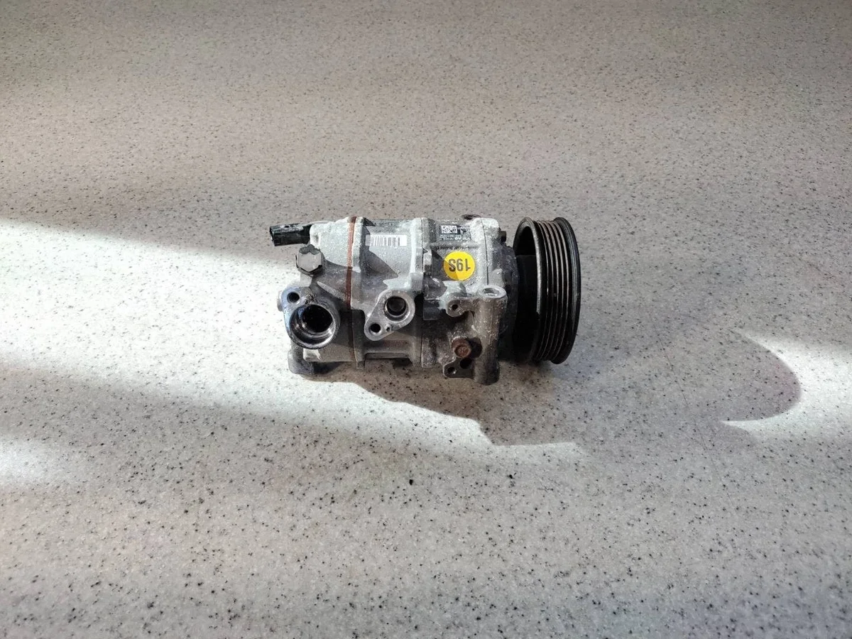 Klimakompressor 5Q0816803 VW Passat B8 2.0 TDI thumbnail 1