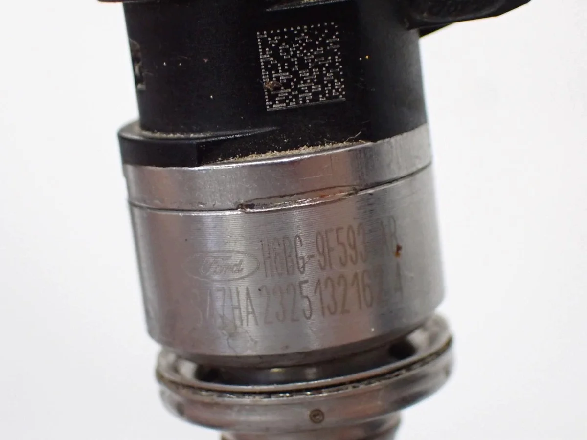 Ford Focus MK4 1.0 EcoBoost Injector Rail image 8