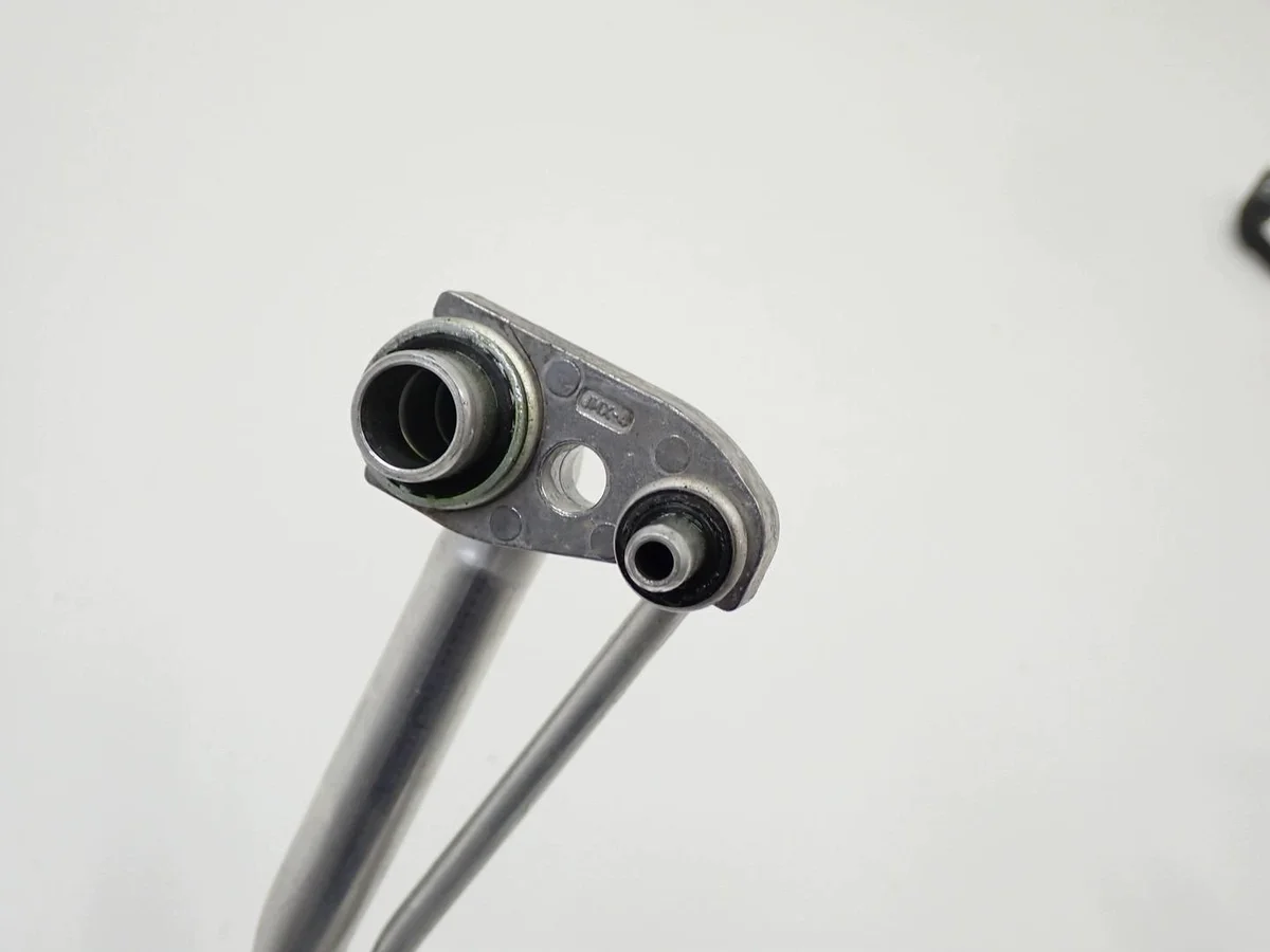 Klimaanlagenleitung Ford Focus Mk4 1.0 EcoBoost image 3