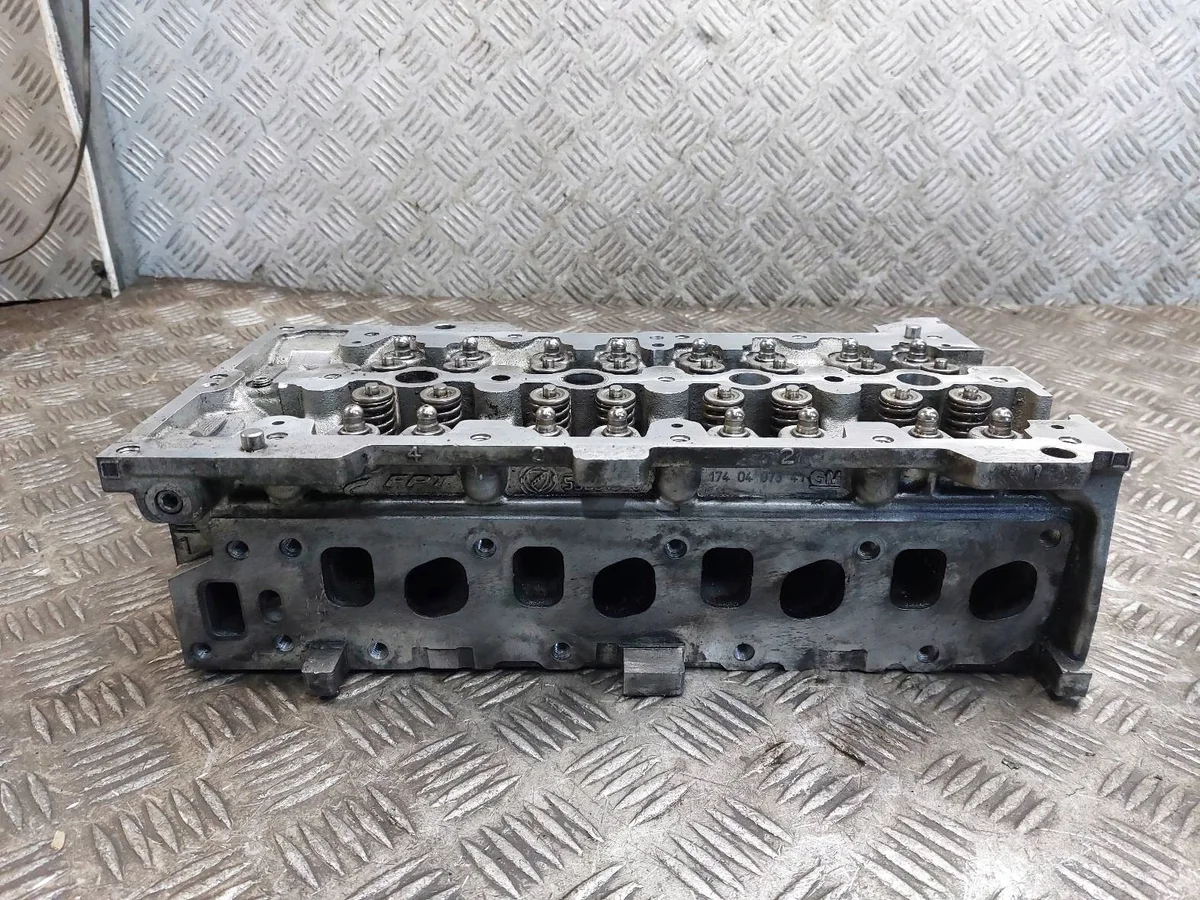 Cabeçote Opel Astra J 1.3 CDTI Usado image 5