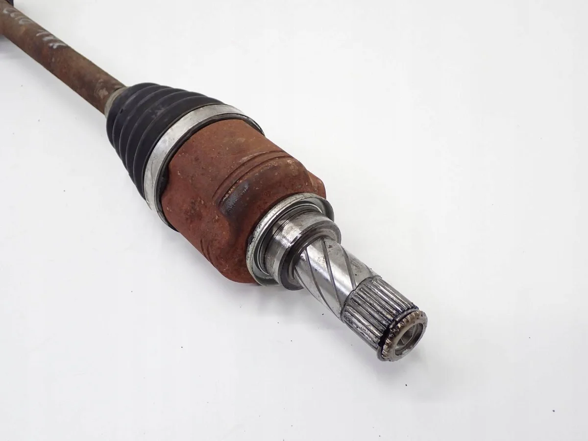Renault Clio IV 0.9 TCe Front Left Drive Shaft image 4