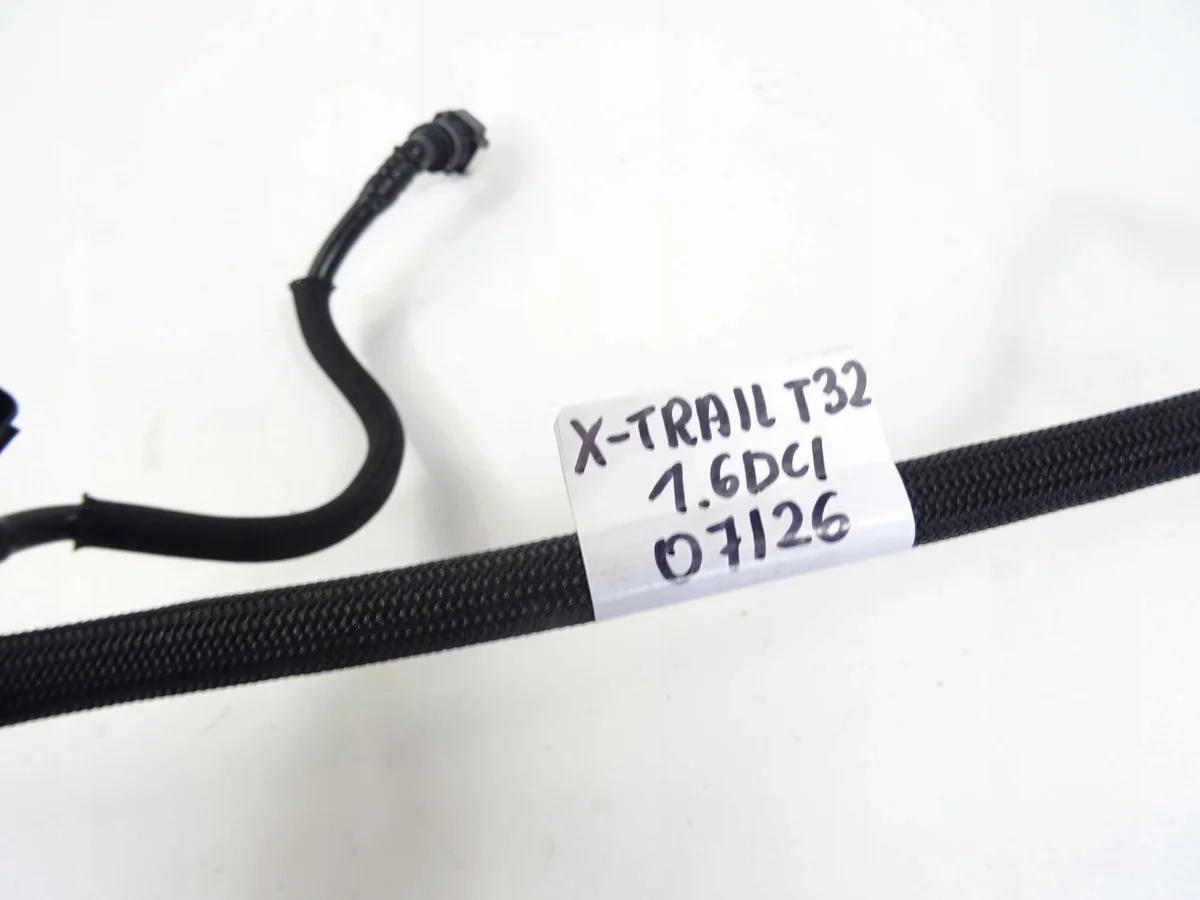 Nissan X-Trail T32 polttoaineputki image 5