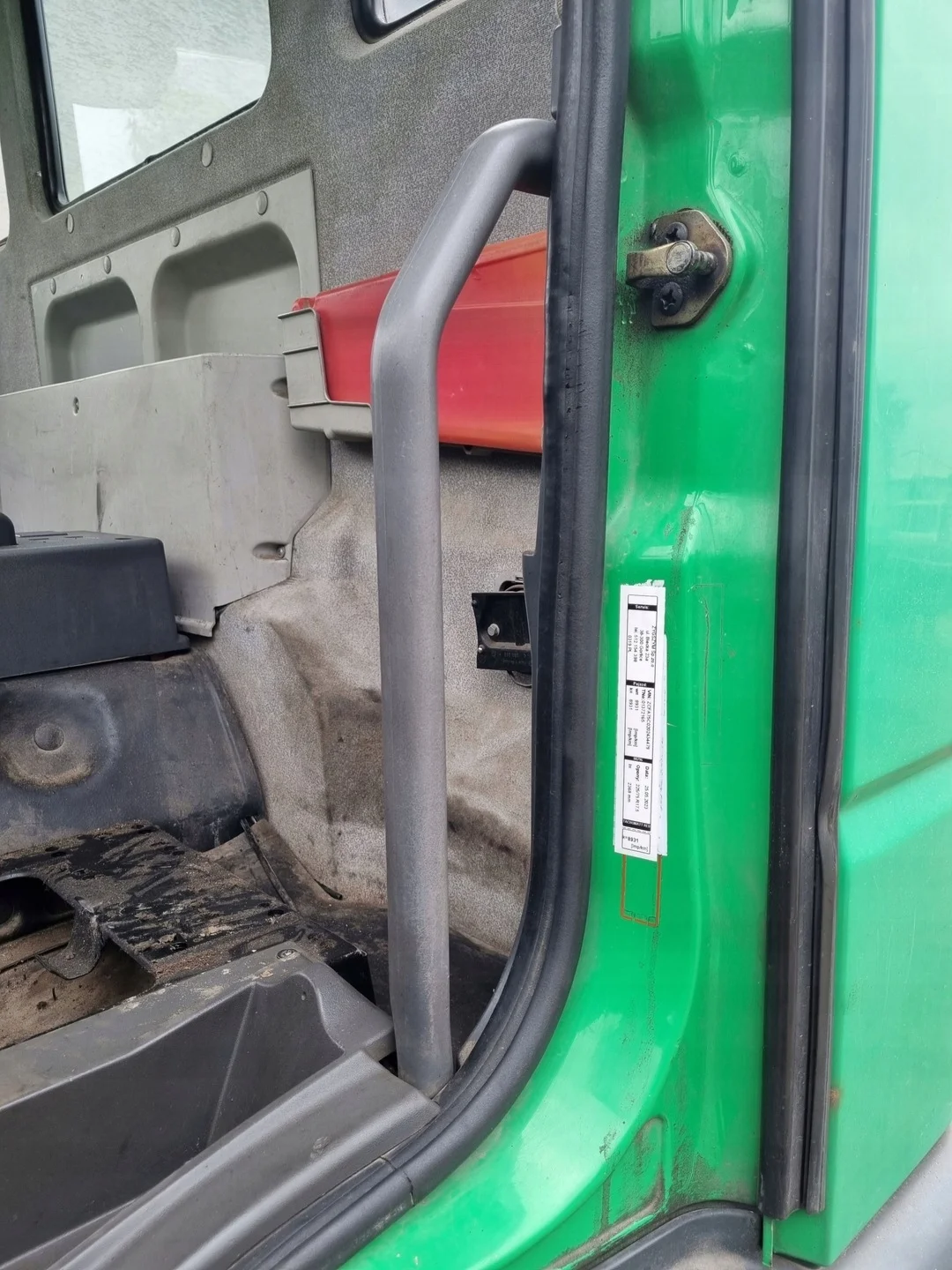 Poignée de porte arrière gauche Iveco Eurocargo