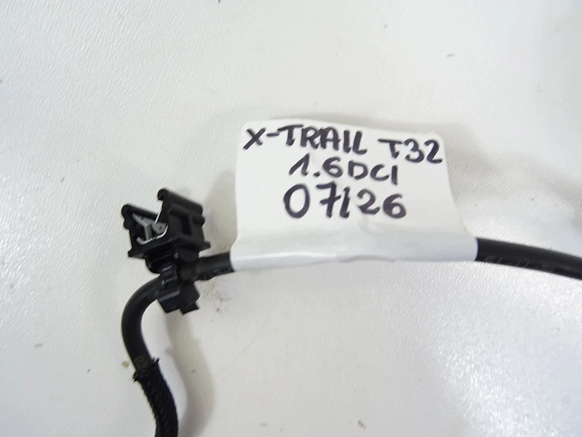 Nissan X-Trail T32 1.6 dCi Entlüftungsschlauch thumbnail 3