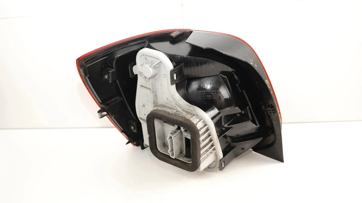 Luz Trasera Derecha VW Polo 6R 1616011026767 image 5