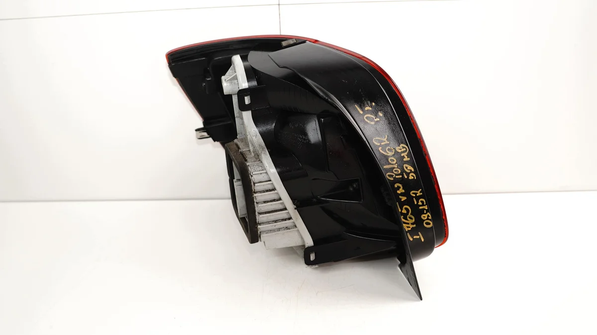 Luz Trasera Derecha VW Polo 6R 1616011026767 image 6