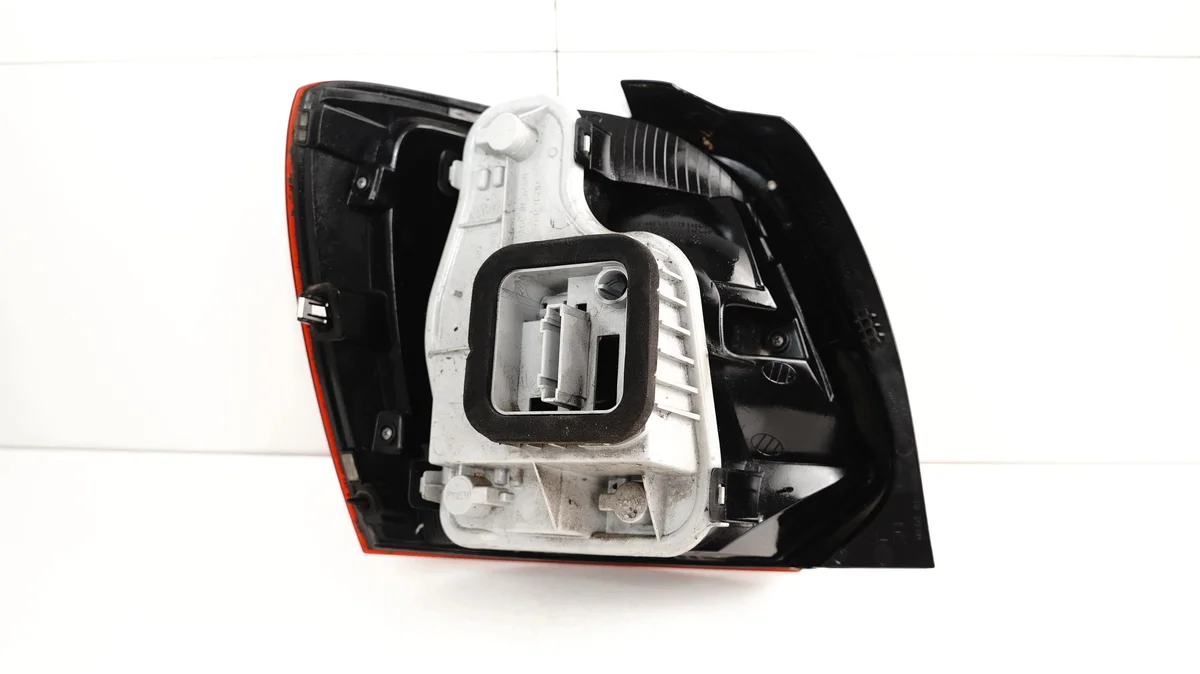 Luz Trasera Derecha VW Polo 6R 1616011026767 image 8