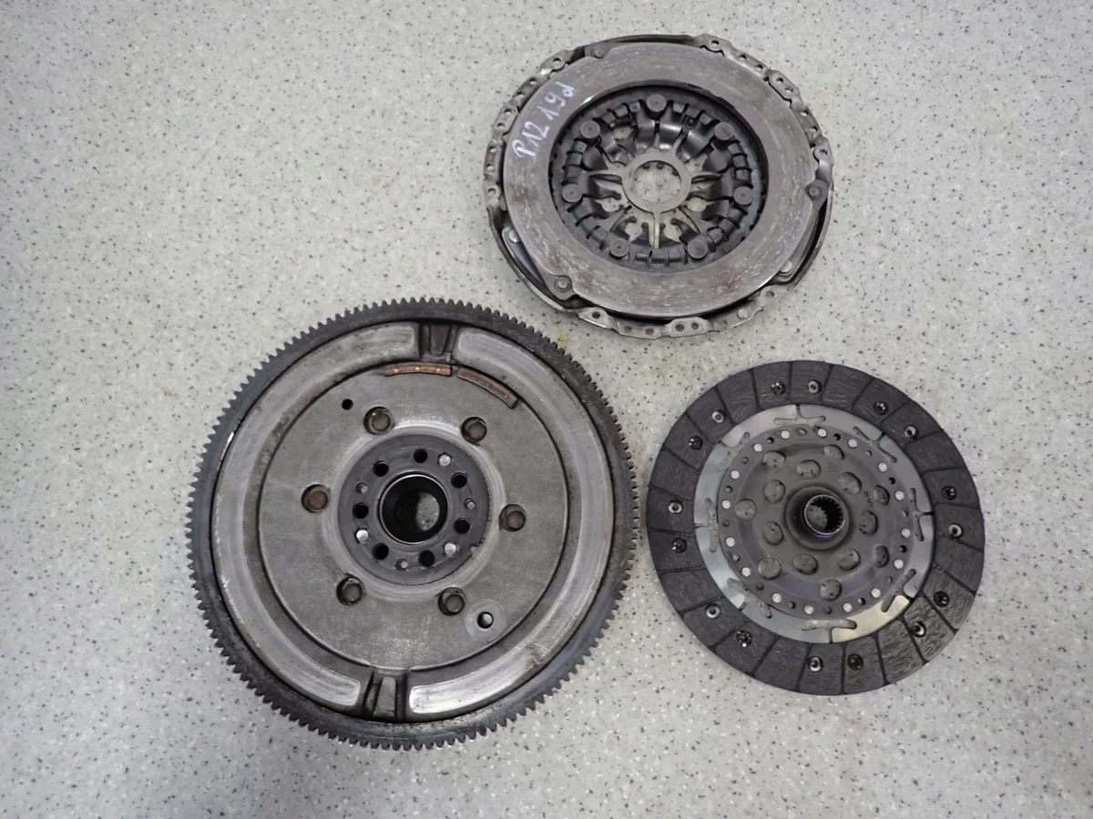 Nissan Primera P12 1.9DCI Vliegwiel Koppeling image 8