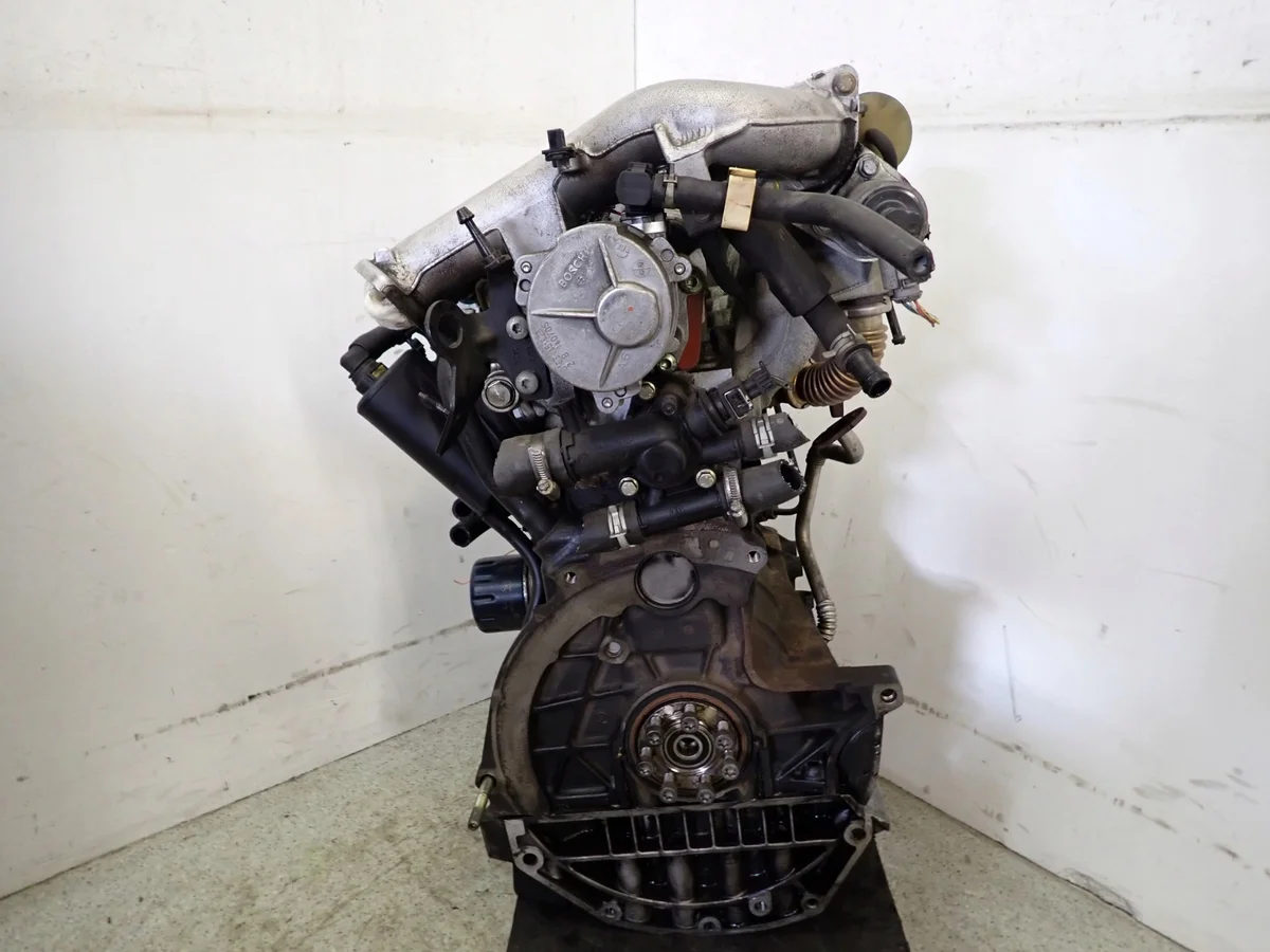 Nissan Primera P12 1.9 dCi F9Q Motor image 5