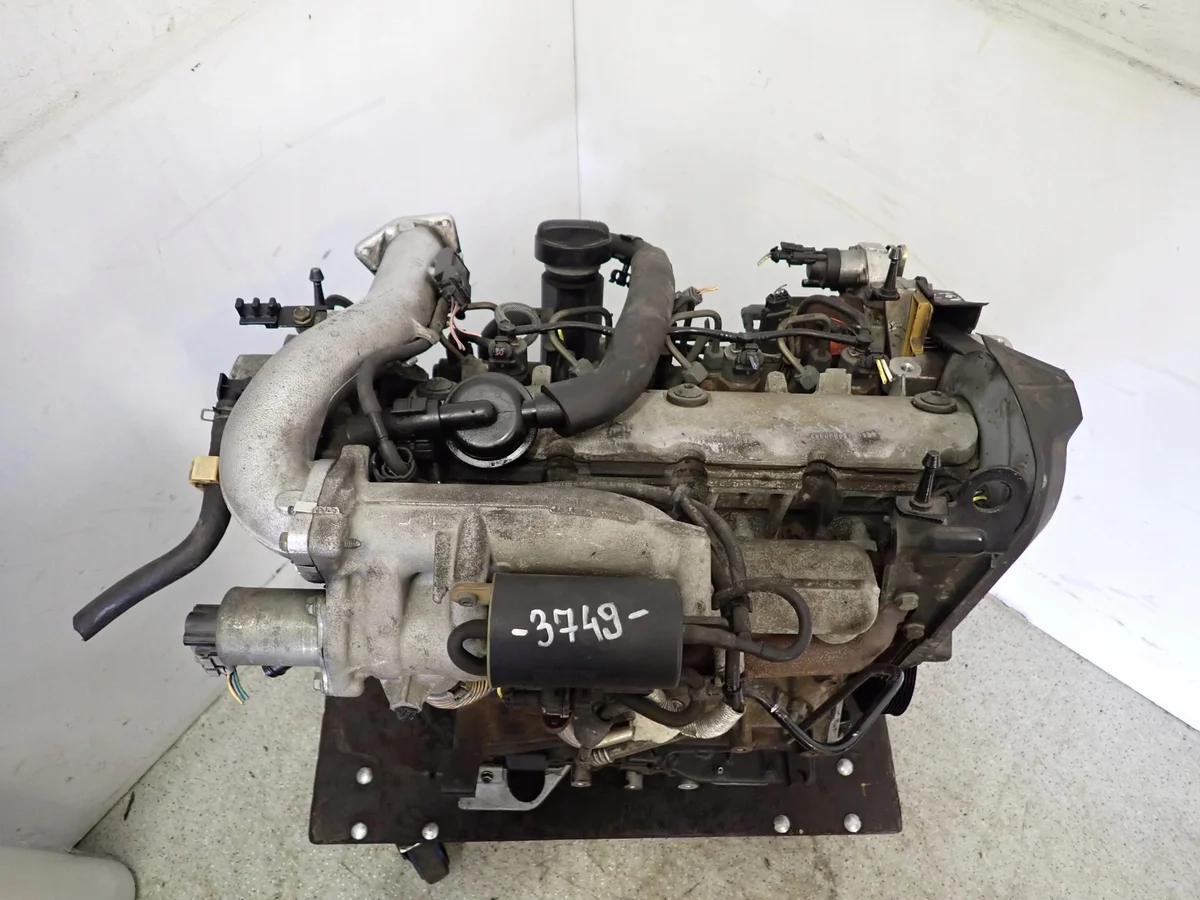 Nissan Primera P12 1.9 dCi F9Q Motor image 8
