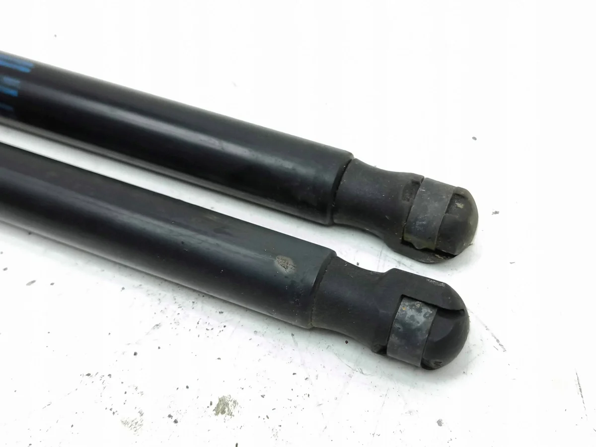 Ammortizzatore cofano Volvo V60 2012 OEM 31297080 image 9