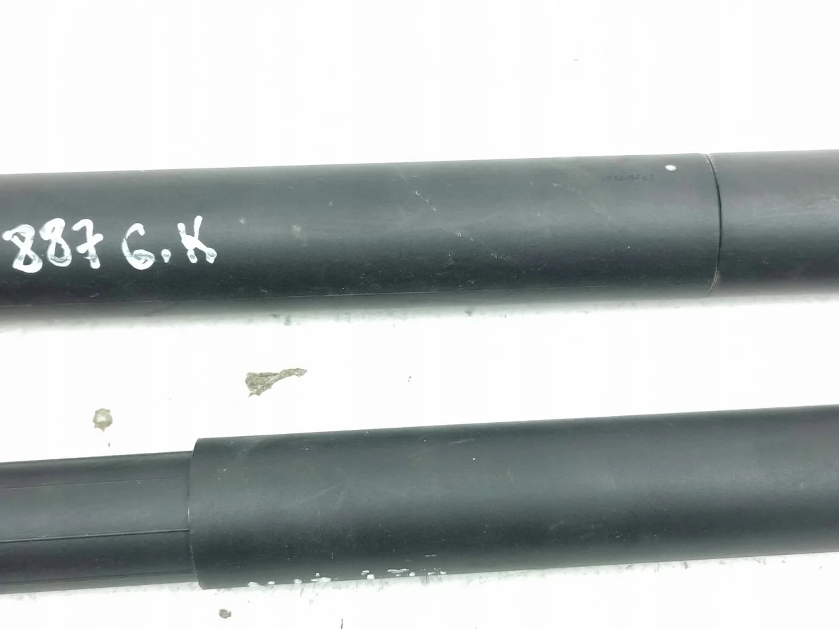 Cupra Formentor 2023 Tailgate Strut 5FF827552A image 7
