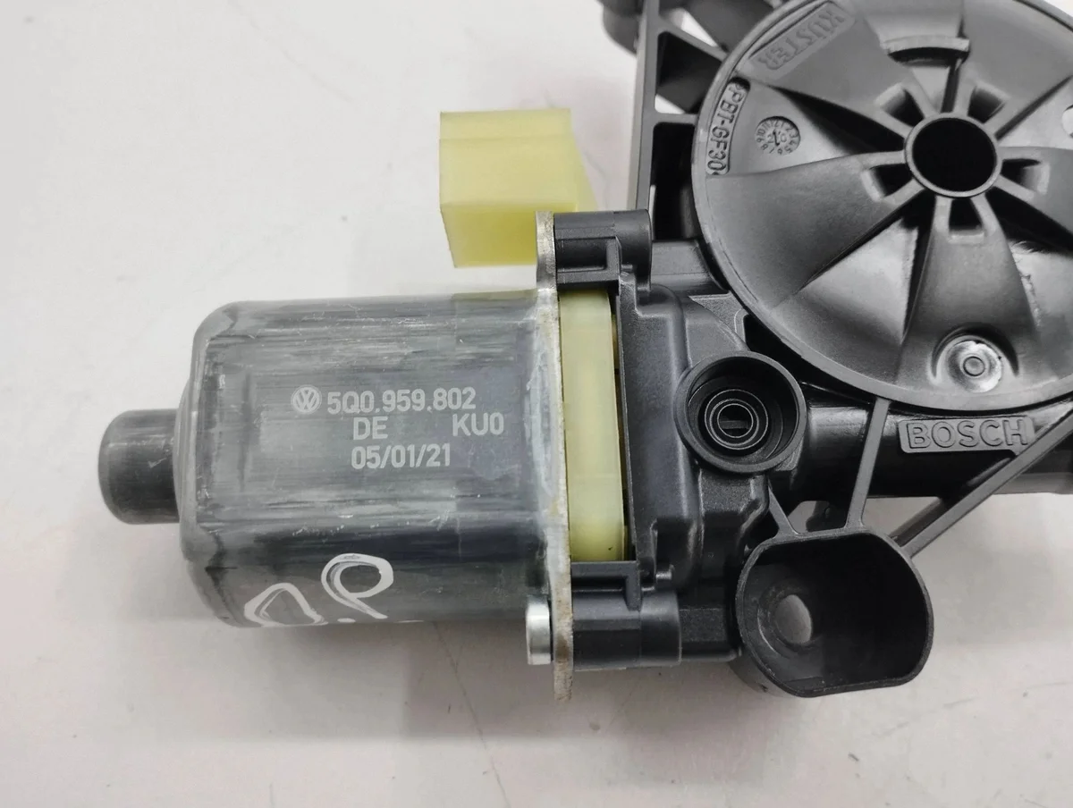Audi A3 8Y Motor Vidro Porta Dianteira 5Q0959802 image 6
