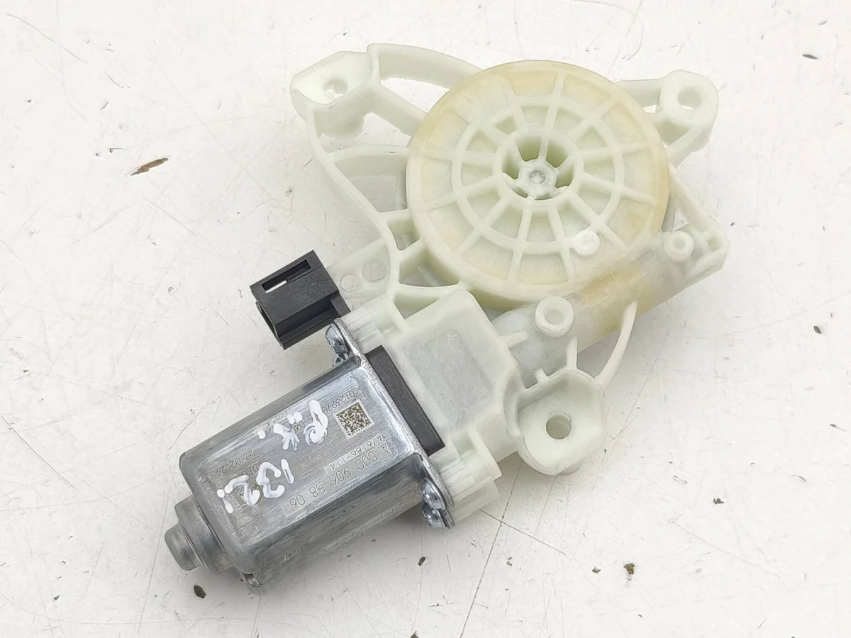 Motor Vidro Porta Dianteira Mercedes A W177 A0009065806