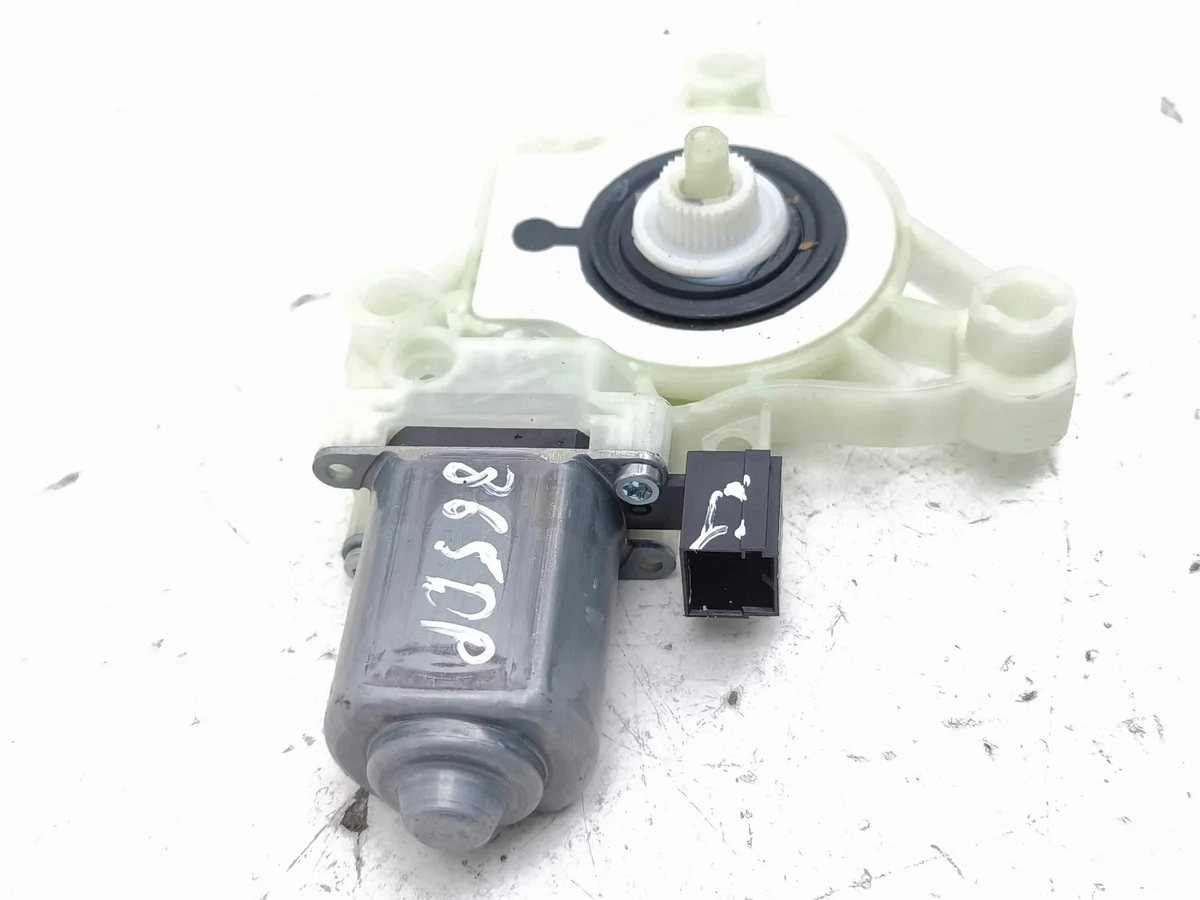 VW ID.3 Front Door Window Motor Used 4K0959812A image 6