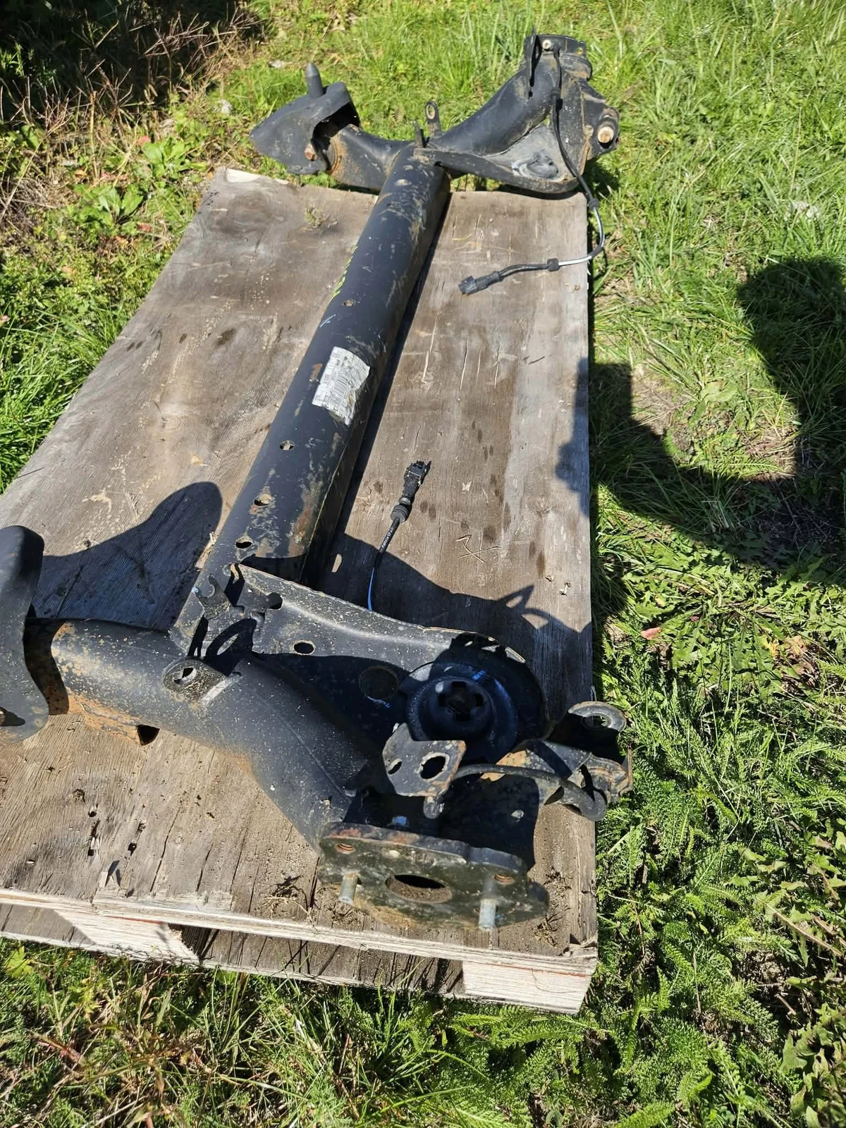 Viga Suspensão Traseira Ford Fiesta MK7 Usada