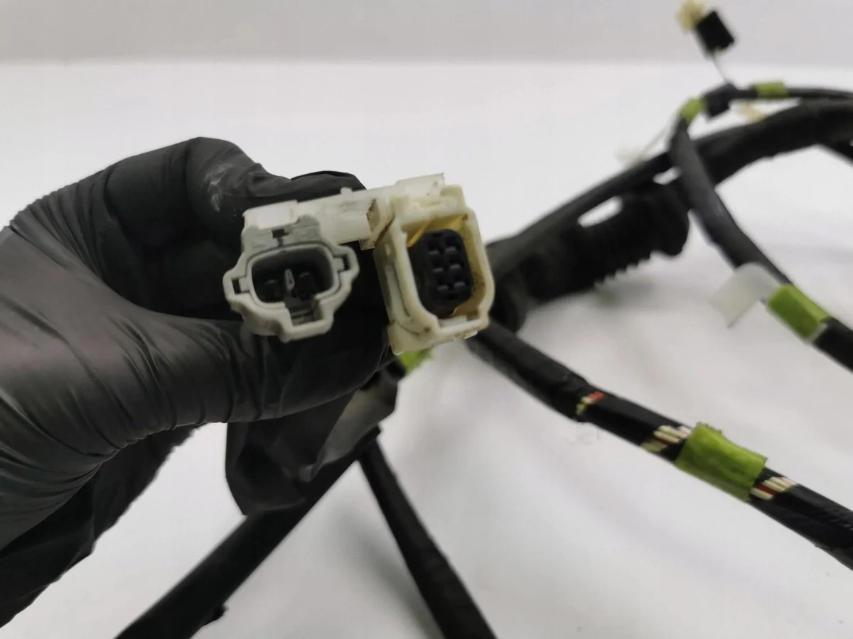 Toyota RAV 4 (XA30) 2006 Cable Maletero image 5