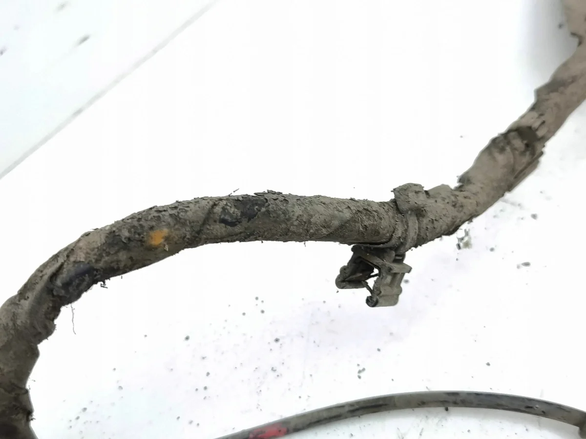 Volvo V60 2012 Tailgate Wiring Harness 31270301 image 7