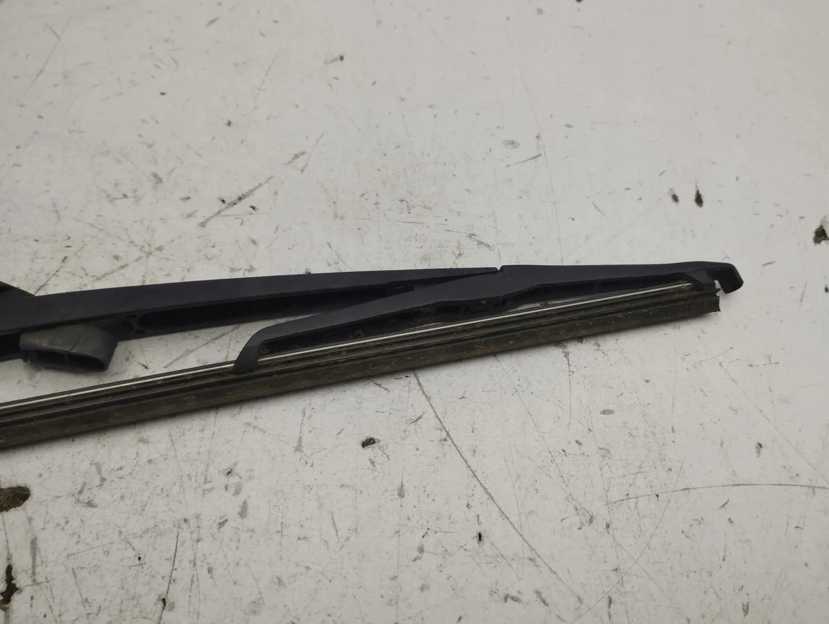 Opel Corsa C Heckscheibenwischer gebraucht AMD143346 image 5